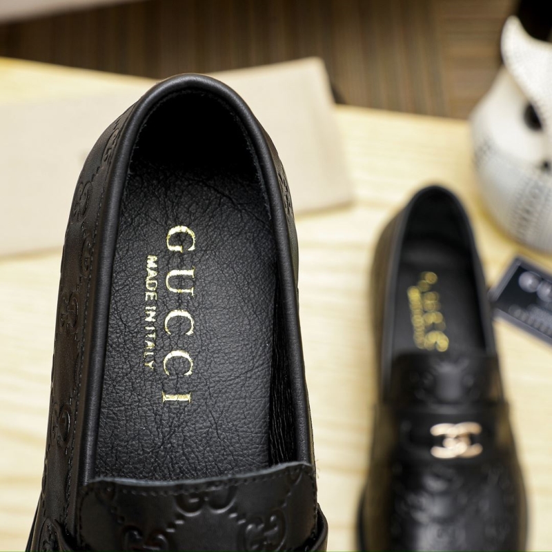 Gucci Leather Shoes